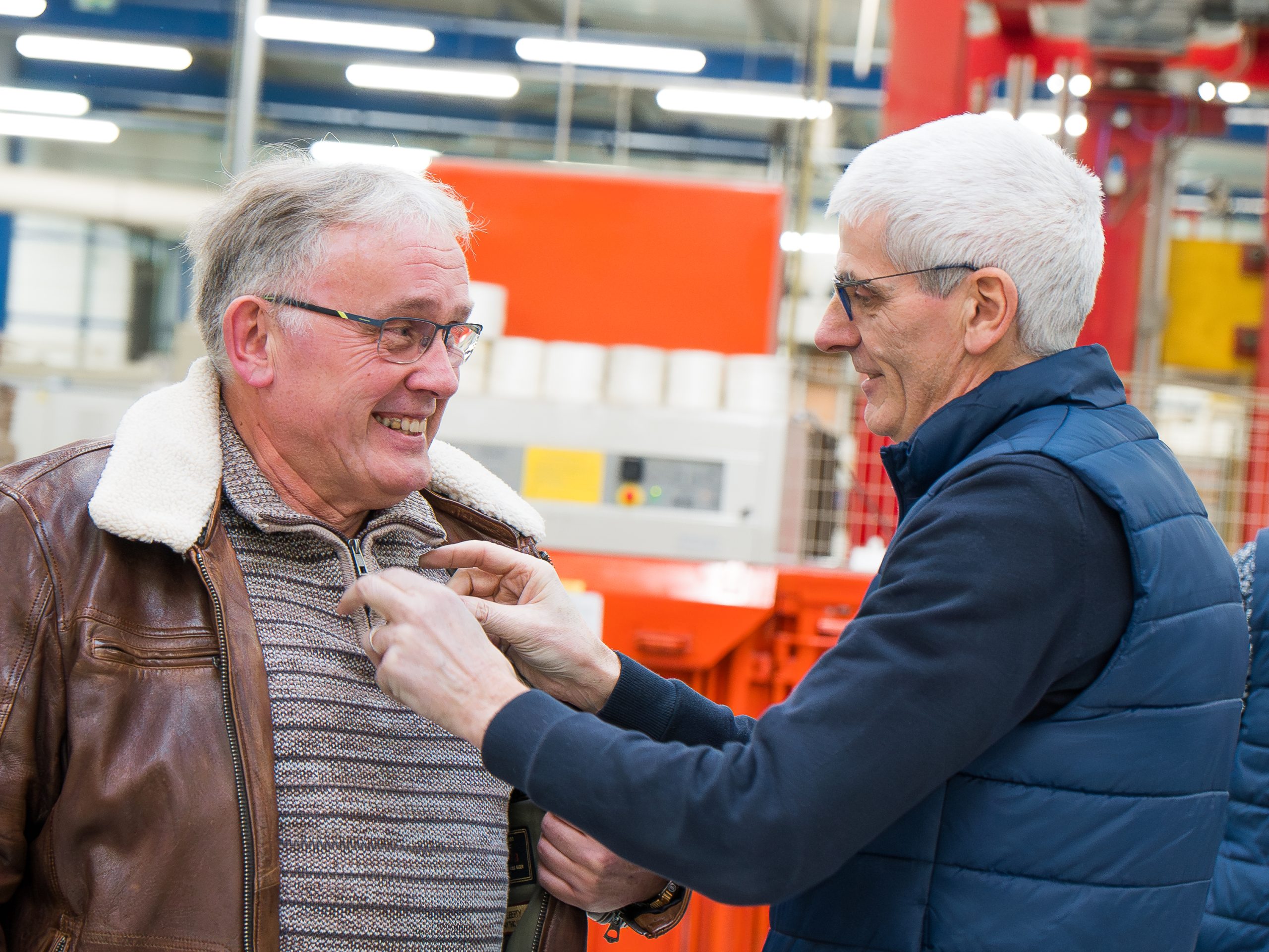 UNE PAGE SE TOURNE CHEZ CARTONNAGES VAILLANT